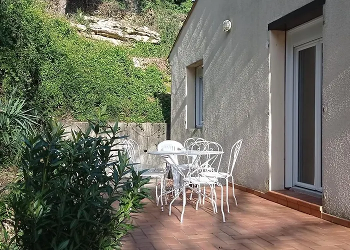 Gite Au Pied Du Grand Cedre